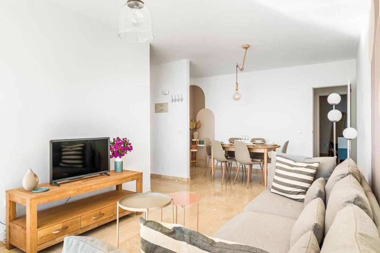 La Nea Beach Apartment Radazul Exteriör bild